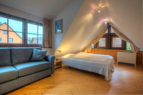 Schlafzimmer im Obergeschoss mit weiteren Schlafmöglichkeiten